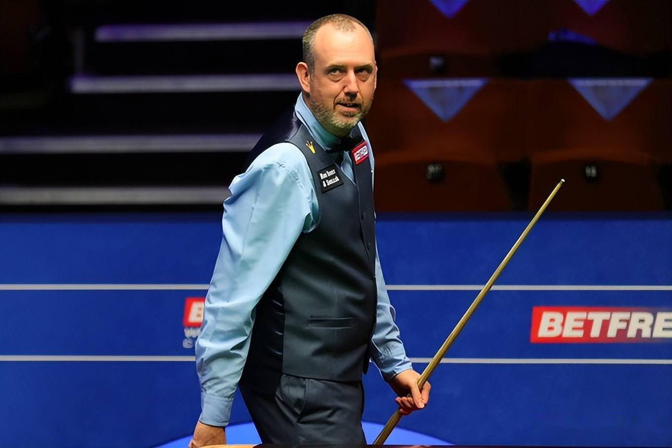 浮出水面 浮出水面